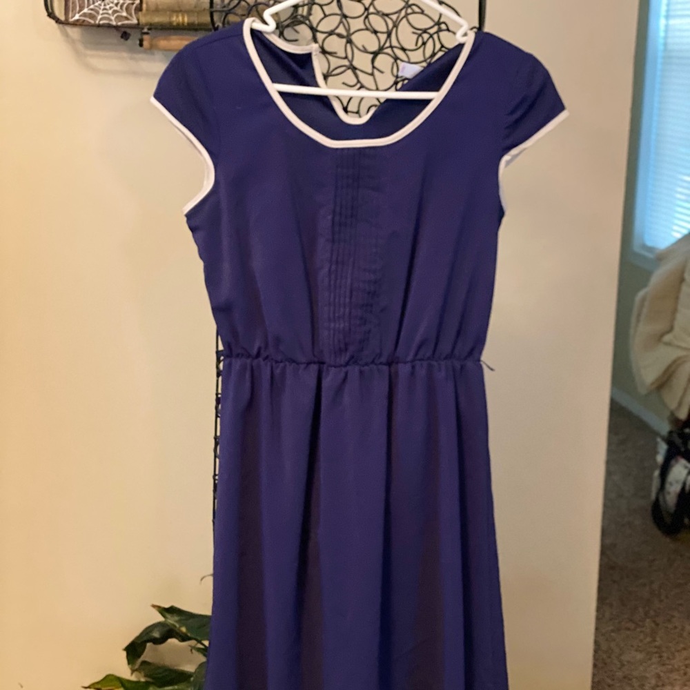 Blue dress
